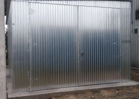 Garáže z pozinkovaného plechu 37