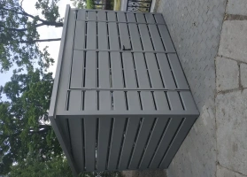 Prístrešky na smetné koše 141