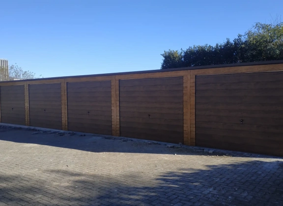 Garáže Prémium  421