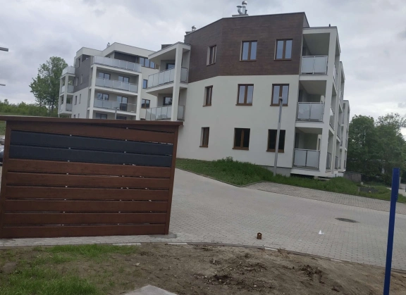Prístrešky na smetné koše 27