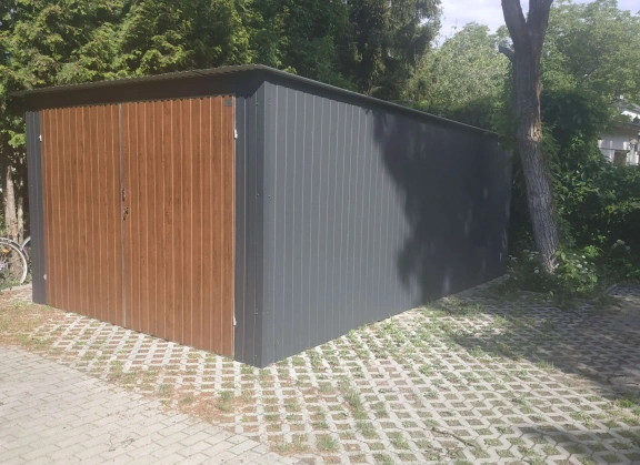 Garáže vo farebnom prevedení 92