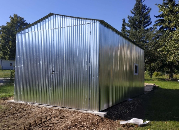 Garáže z pozinkovaného plechu 20