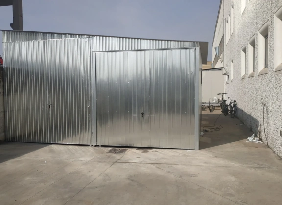 Garáže z pozinkovaného plechu 46